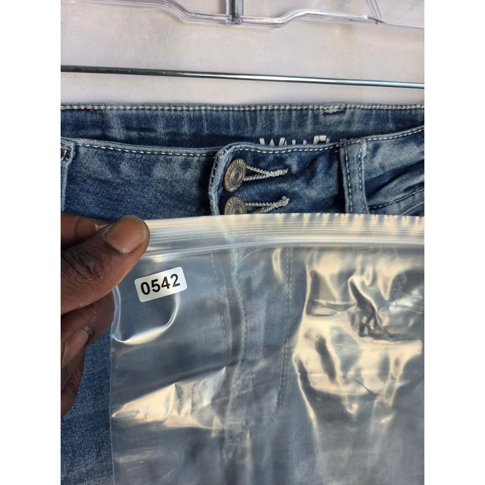 Wallflower these denim